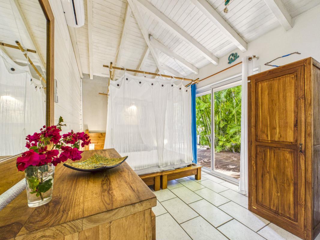 29.location villa avec piscine proche plage St François Guadeloupe